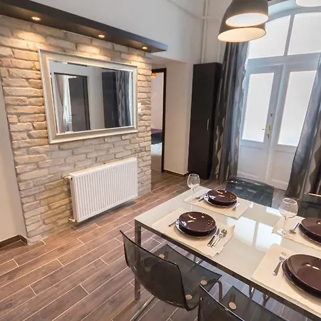 Luxury By Hi5-varoshaz